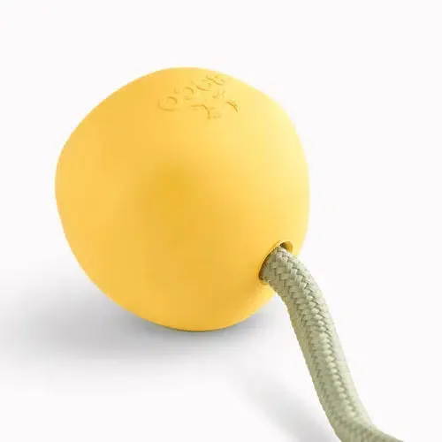 Beco - Natural Rubber Slinger Ball - Yellow