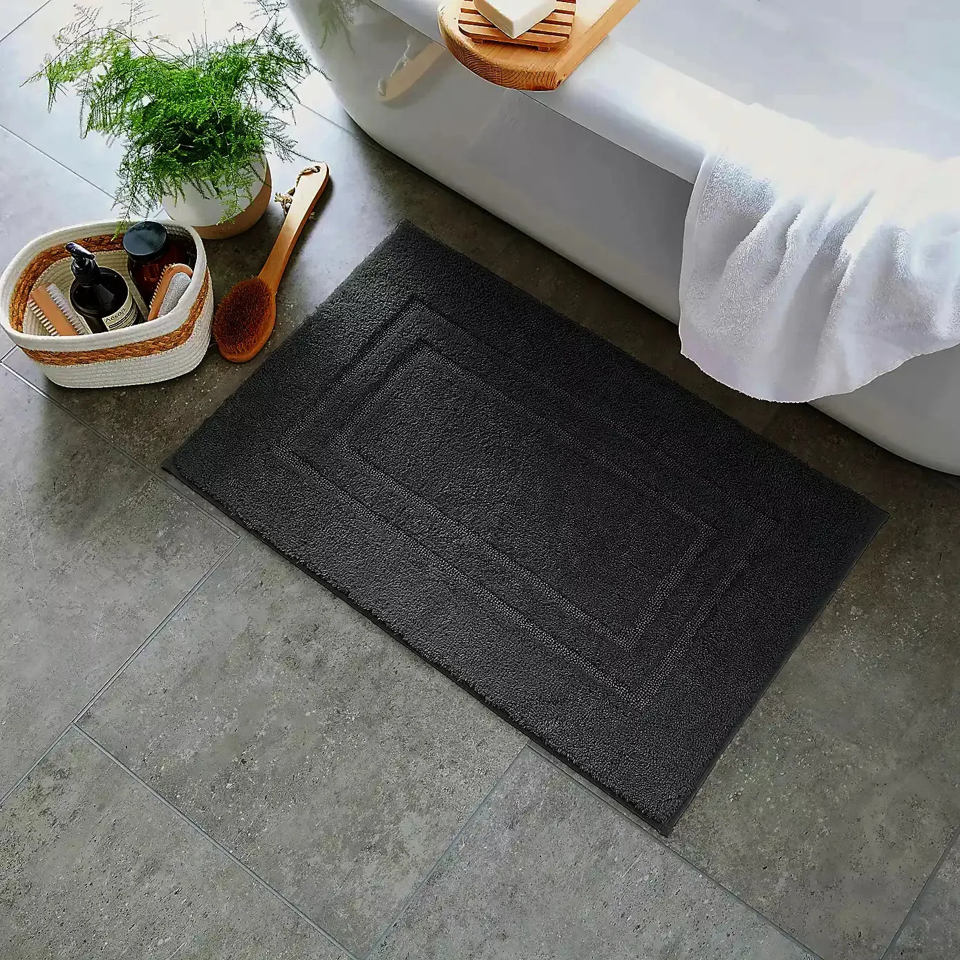 Pack of 2 Luxury Bath Mat Set Super Soft 750-GSM Washable Bath Mat